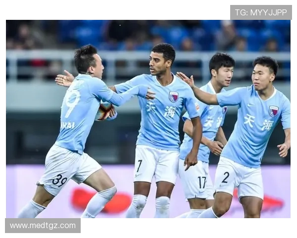 深圳足球队以65分领跑世锦赛积分榜展现强劲实力