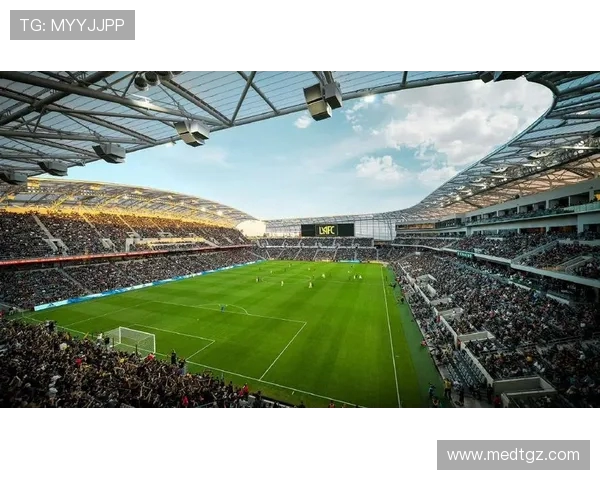 洛杉矶FC主场迎战华盛顿联全力争胜的激烈对决 洛杉矶FC主场迎战华盛顿联全力争胜的激烈对决