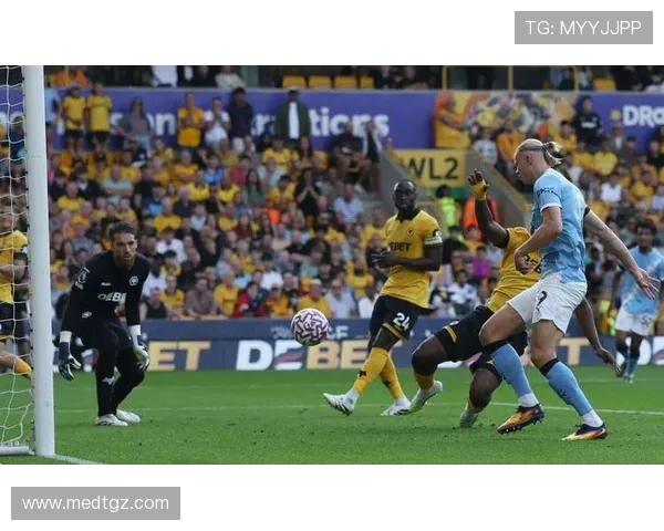 狼队与热刺激战正酣谁能在英超赛场上笑到最后