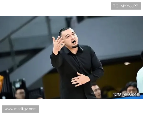 西热力江的篮球之路:从新疆少年到CBA明星的成长历程 西热力江的篮球之路:从新疆少年到CBA明星的成长历程