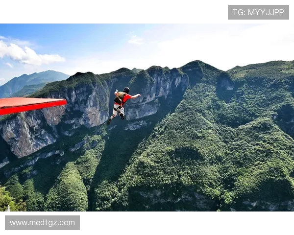 成都极限运动队荣登全国技术排行榜第4名引发广泛关注